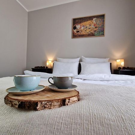 Hotel Grzegorzewski Tuszyn Eksteriør bilde