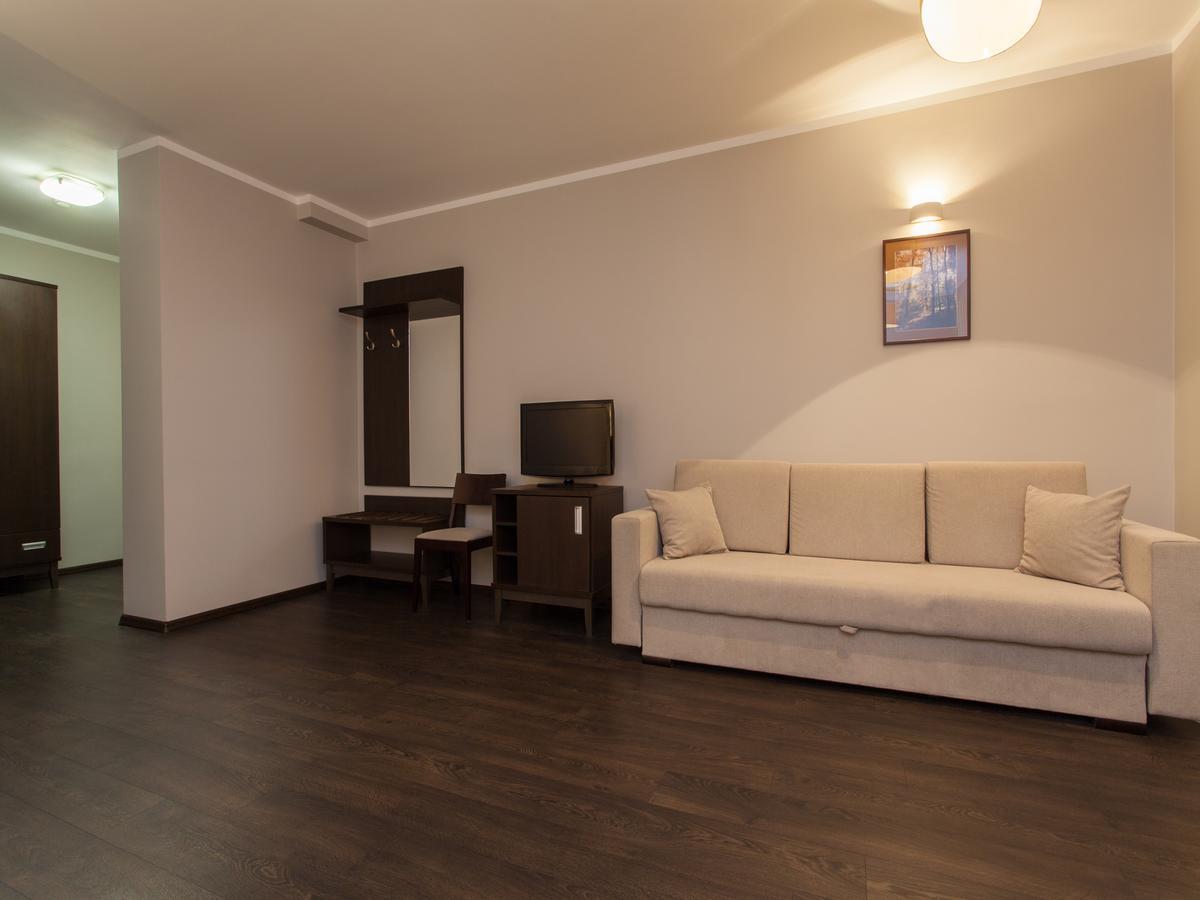 Hotel Grzegorzewski Tuszyn Rom bilde