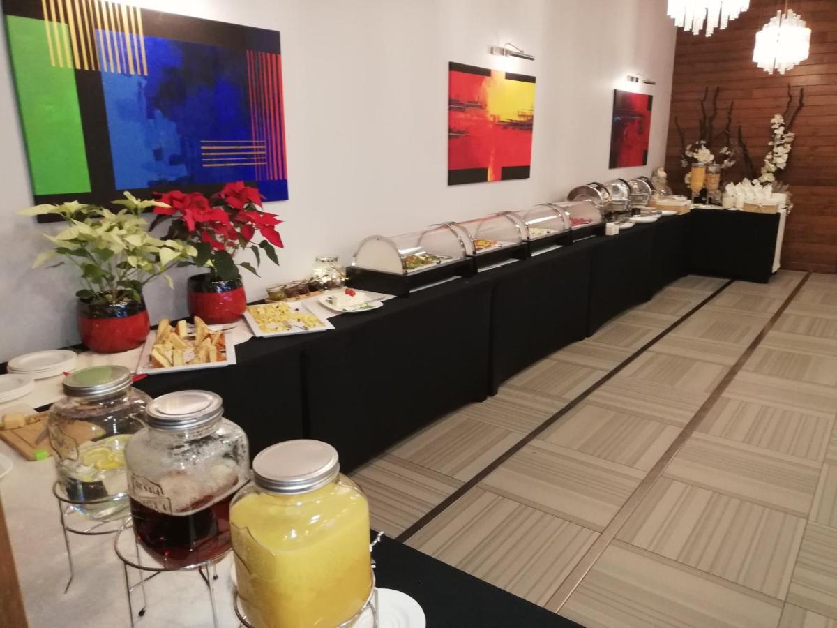 Hotel Grzegorzewski Tuszyn Eksteriør bilde